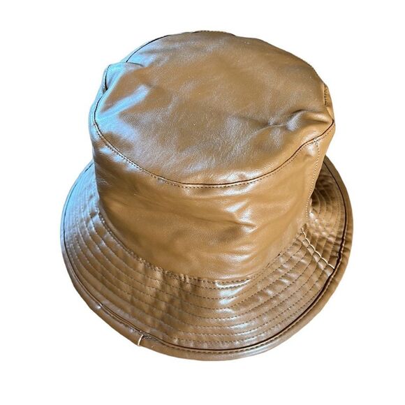 🎉🎉Host Pick NEW Steve Madden Reversible Bucket Hat - Picture 5 of 6